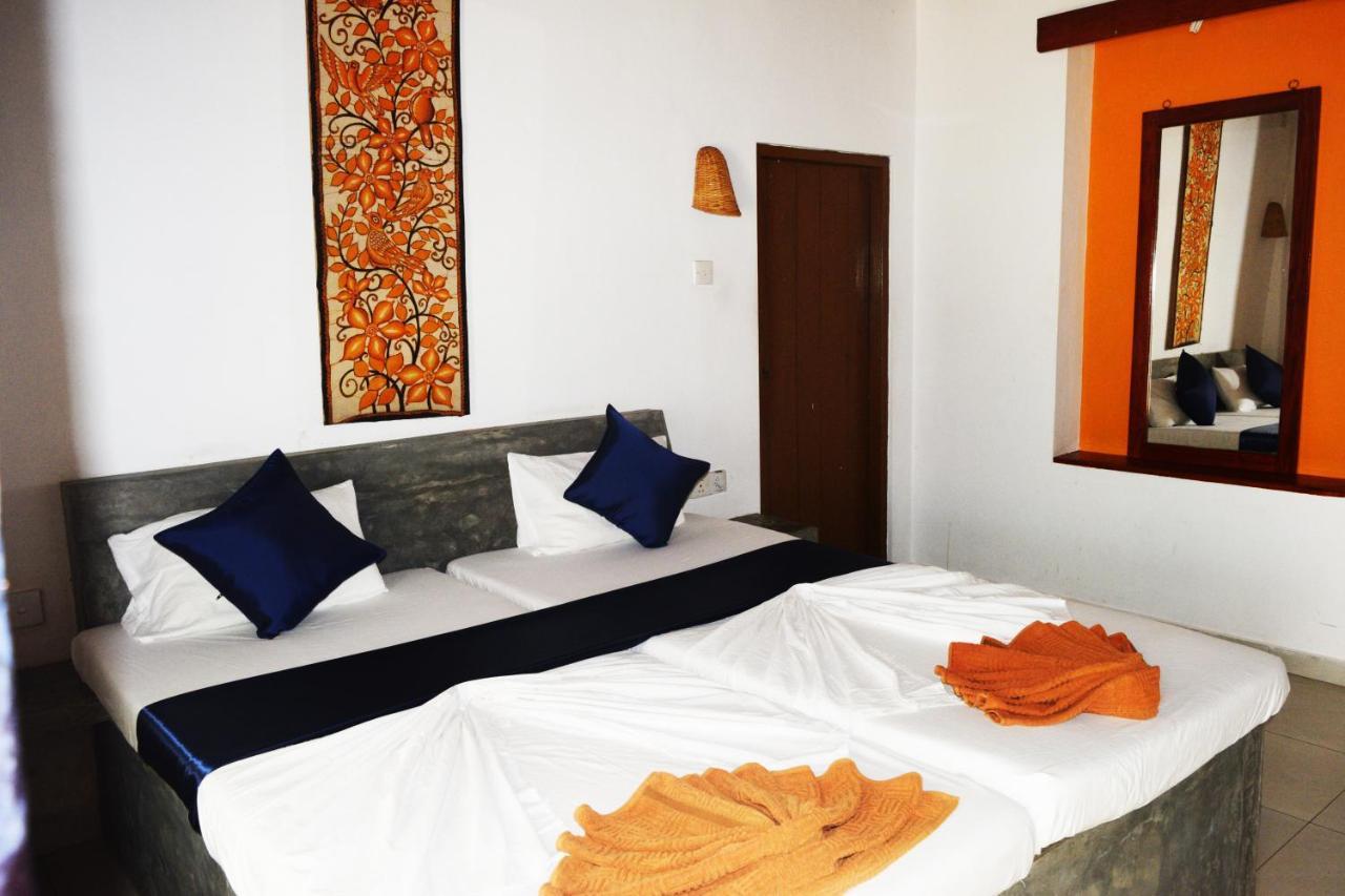 Star Holiday Resort Hikkaduwa Kültér fotó
